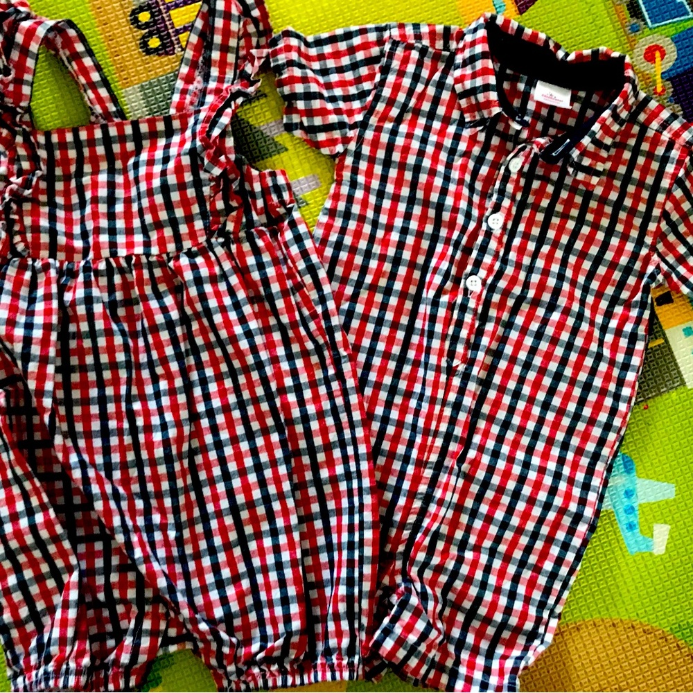 Boy/Girl Twin Patriotic Outifts Size 24M